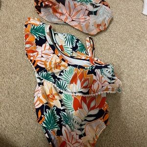 Janie and Jack 6-12 months girls swimsuit and cap